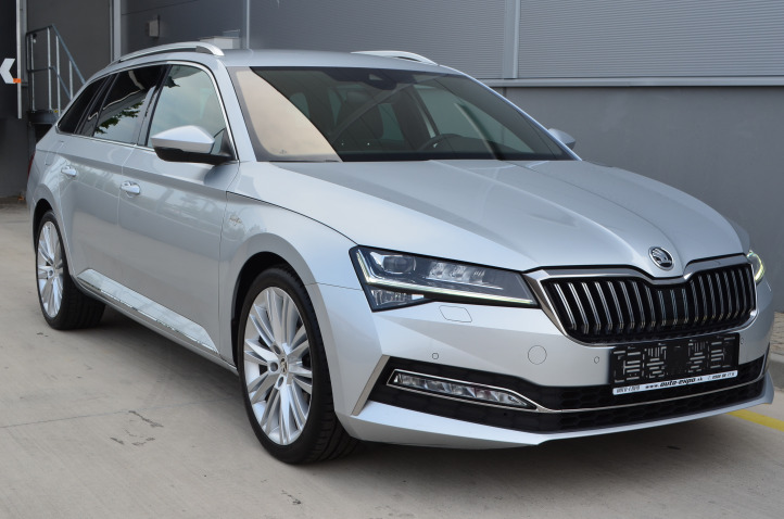 ŠKODA SUPERB 2.0 TDI DSG LAURIN & KLEMENT CANTON VIRTUAL COCPIT CRYSTAL LED MATRIX ADAPTIV KAMERA ***99.000 KM***