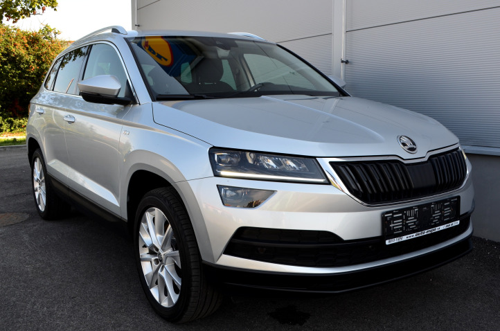 ŠKODA KAROQ 2.0 TDI SOLEIL STYLE VIRTUAL COCPIT 125 YEARS EDITION FULL LED 150PS ADAPTIV TEMPOMAT ***115.000KM***