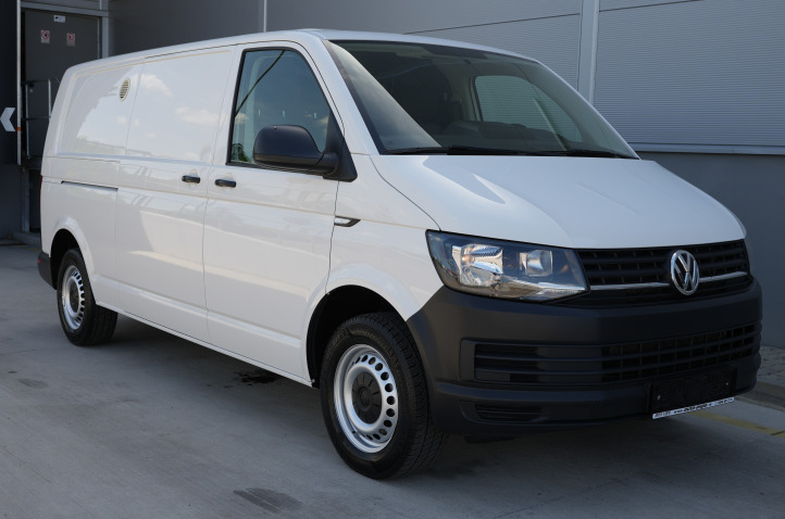 VOLKSWAGEN TRANSPORTER T6 2.0 TDI 150PS LONG-PREDĹŽENÝ WŰRTH WEBASTO KAMERA 2,8 TONY NAVI ŤAŽNÉ ZAR ***114.000KM***